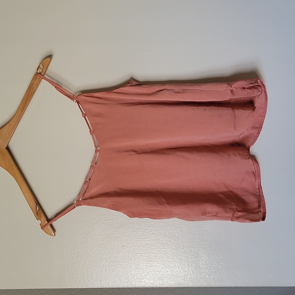 🎉4/$20🎉 Forever 21 silky cami top